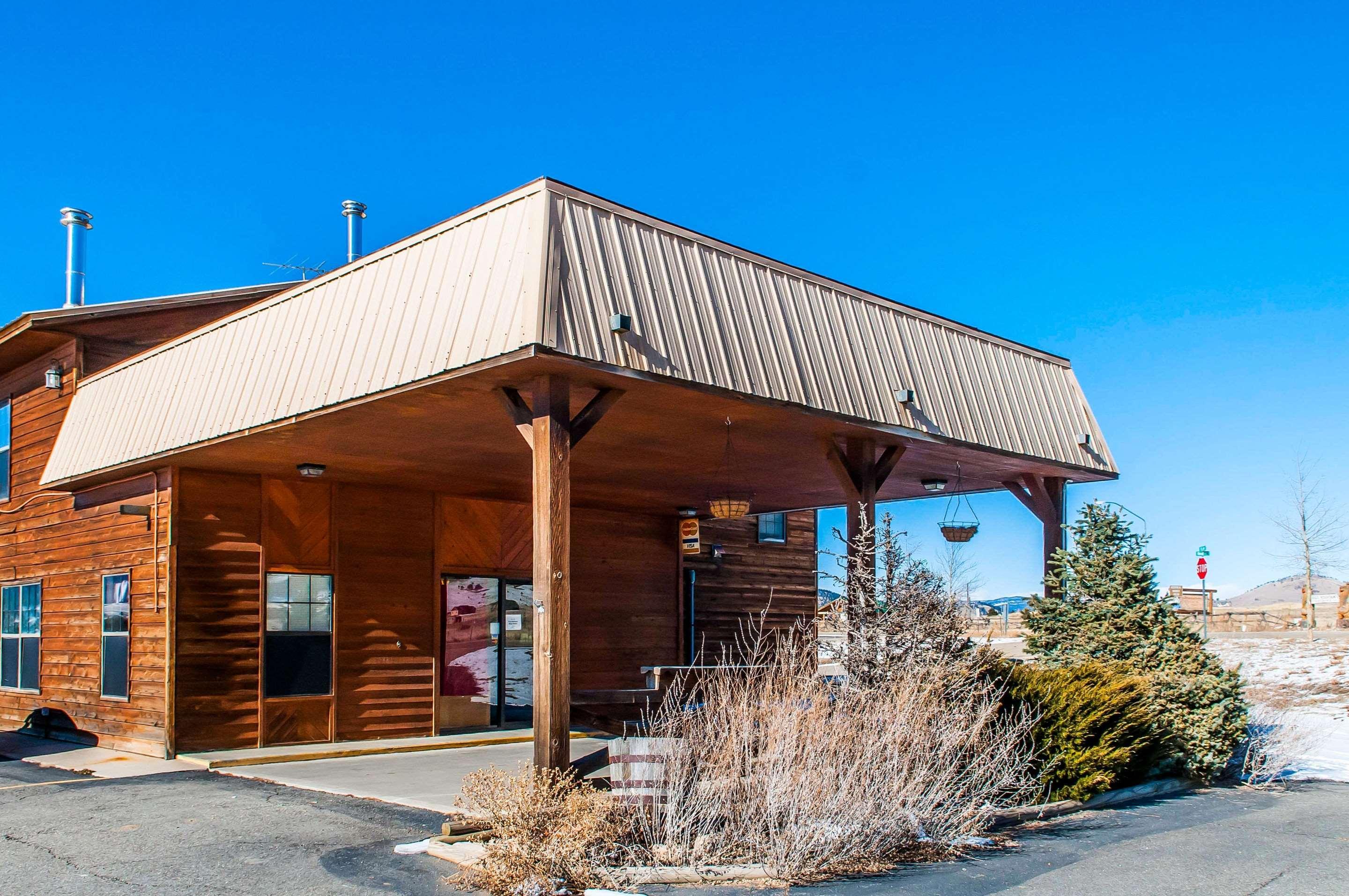 Econo Lodge Eagle Nest Exterior foto
